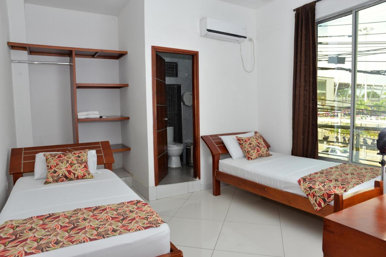 Hotel Canoa Inn Caucasia 외부 사진